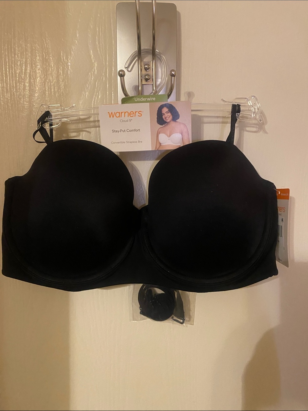 Brand New Warners Convertible Strapless Bra in 38B